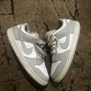 grey nike dunks low